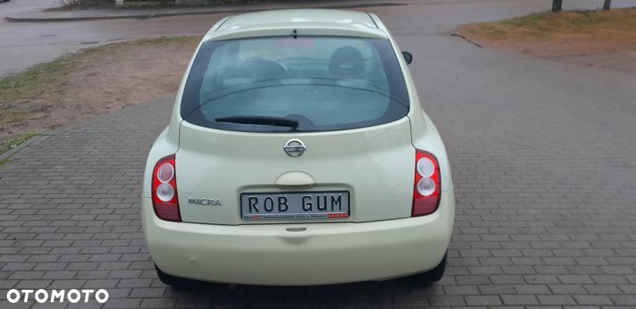 Nissan Micra - 4