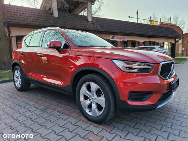 Volvo XC 40 D3 Geartronic Momentum Pro - 8