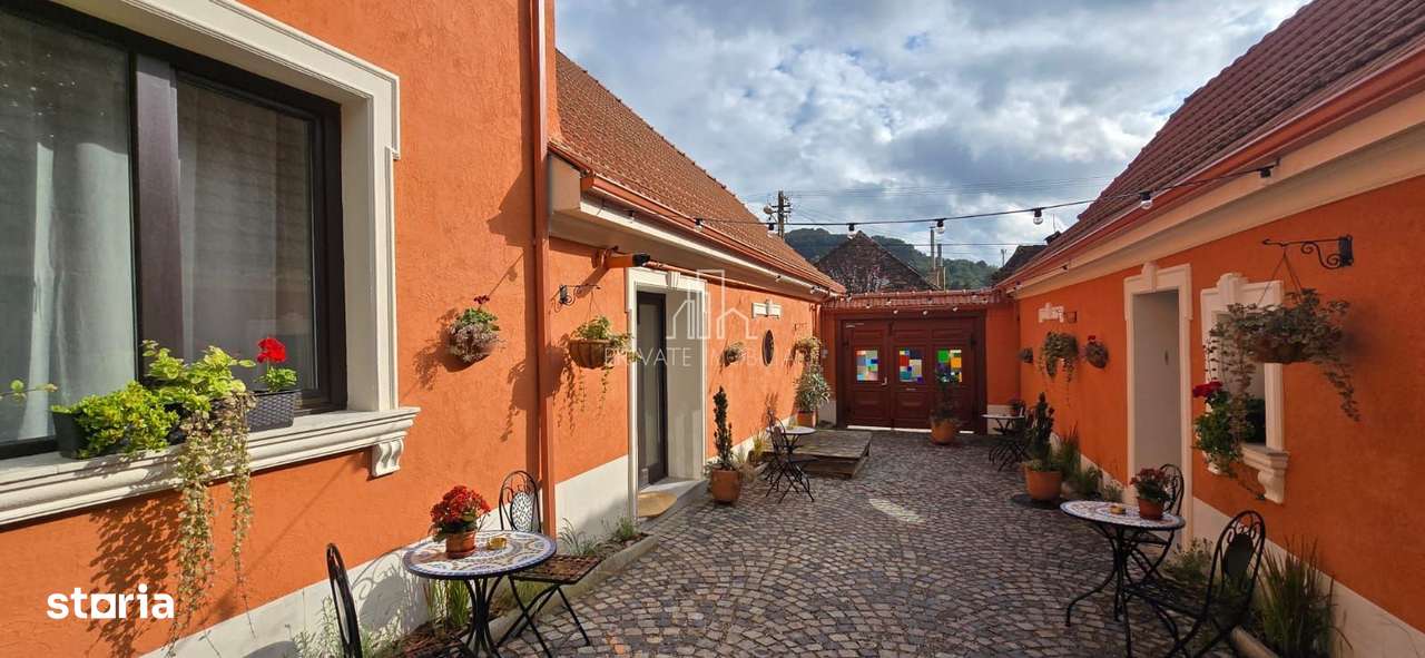 Pensiune de vanzare in Sighisoara - Imagine principală: 5/20
