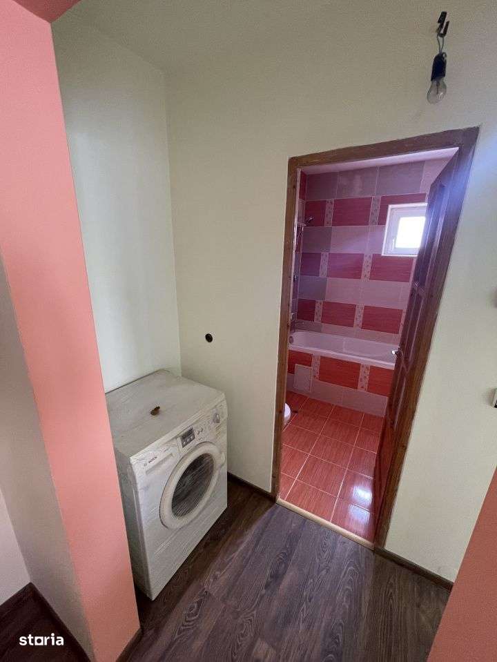 De vanzare apartament cu 3 camere, etajul 2, Dealul Florilor-11