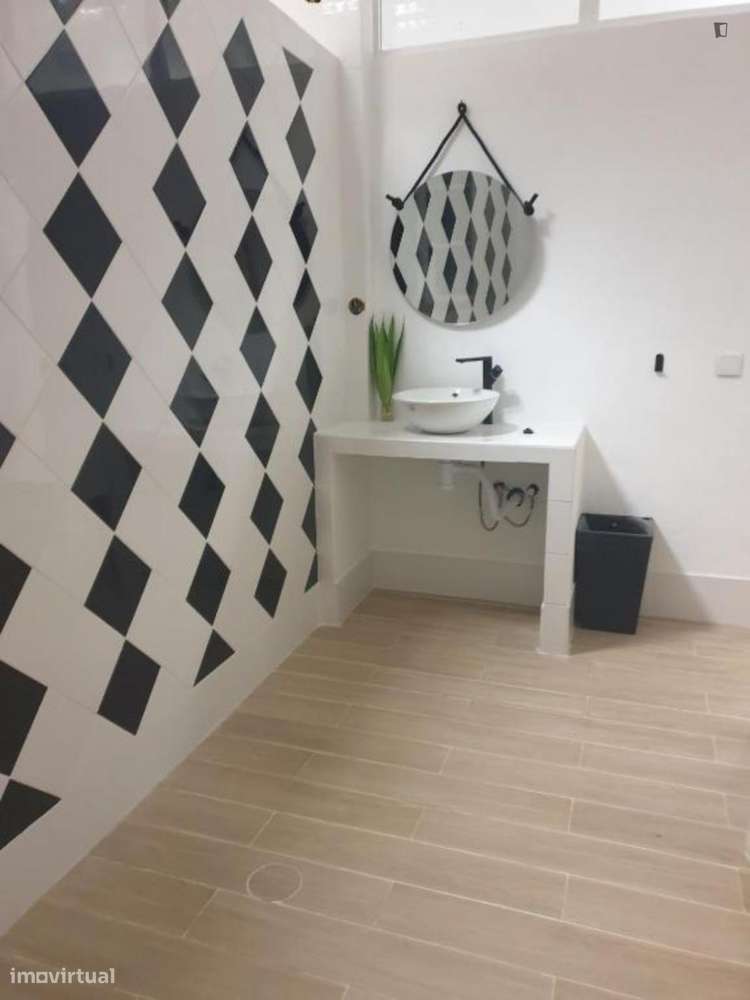 Quarto - localizado em Faro - Grande imagem: 5/8