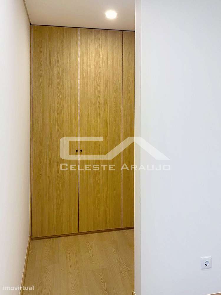 Apartamento T2+1 NOVO em São João da Madeira-8