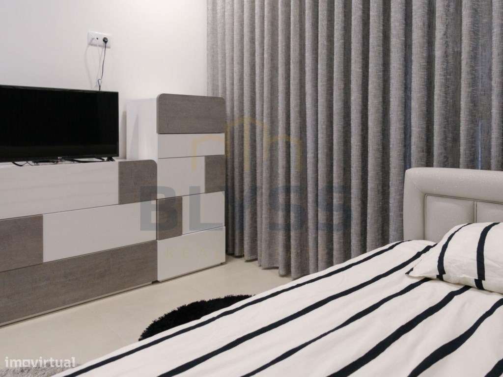 Moradia T4 com Piscina na Aroeira - Charneca da Caparica-27