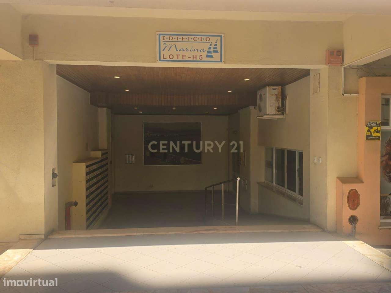 APARTAMENTO T1  96m2 ZONA RIBEINHA DE PORTIMAO - Grande imagem: 2/18