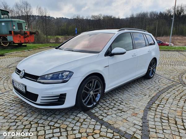 Volkswagen Golf Variant GTD 2.0 TDI SCR DSG - 13