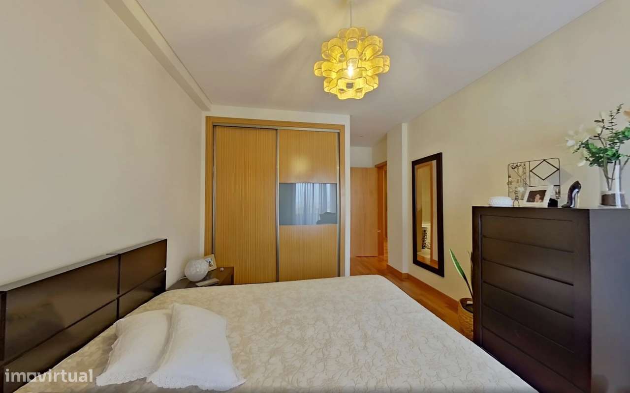 T3 Varanda, Suite, Box 2 carros-15