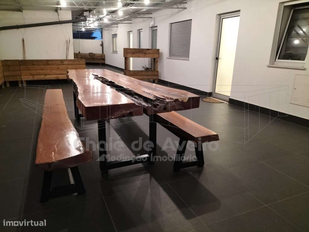 Apartamento T2 com lugar de garagem em Esgueira-10