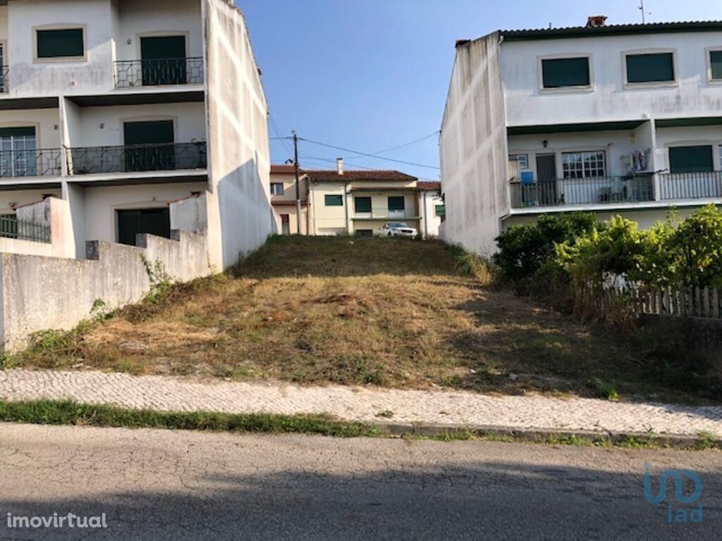 Terreno em Leiria de 240,00 m2