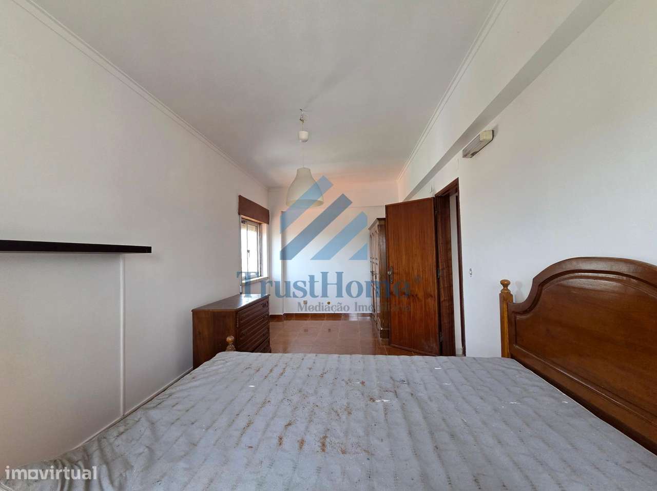 T2 no centro da Arrentela perto da Baia, a 2,5km da estação de...-17