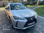 Lexus UX - 3