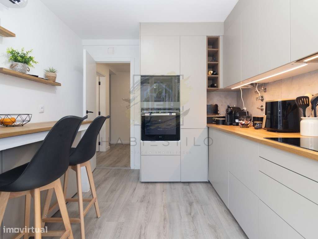 Apartamento T3 totalmente remodelado-9