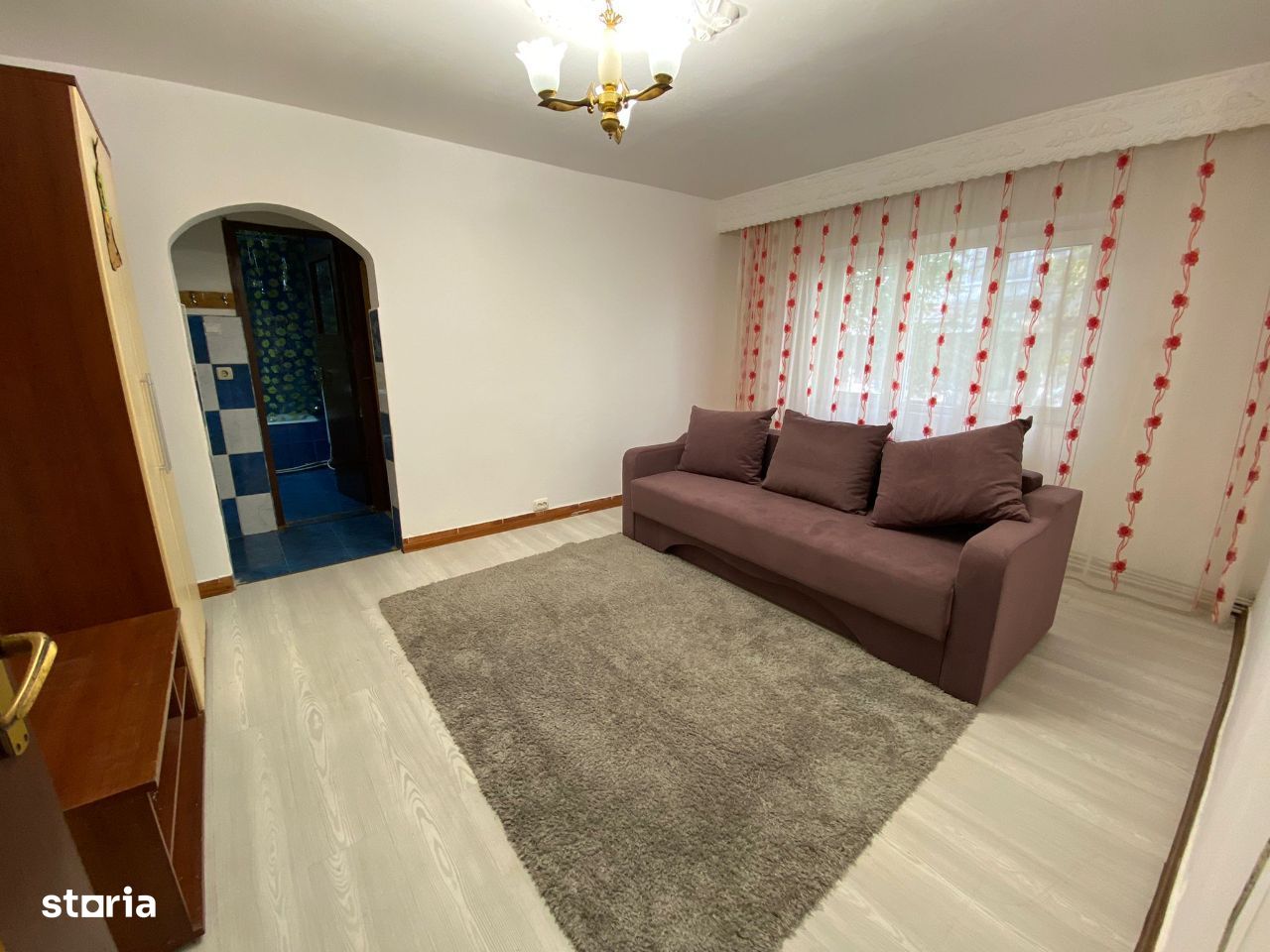 Apartament mobilat si utilat, CENTRALA, RENOVAT, zona Cora