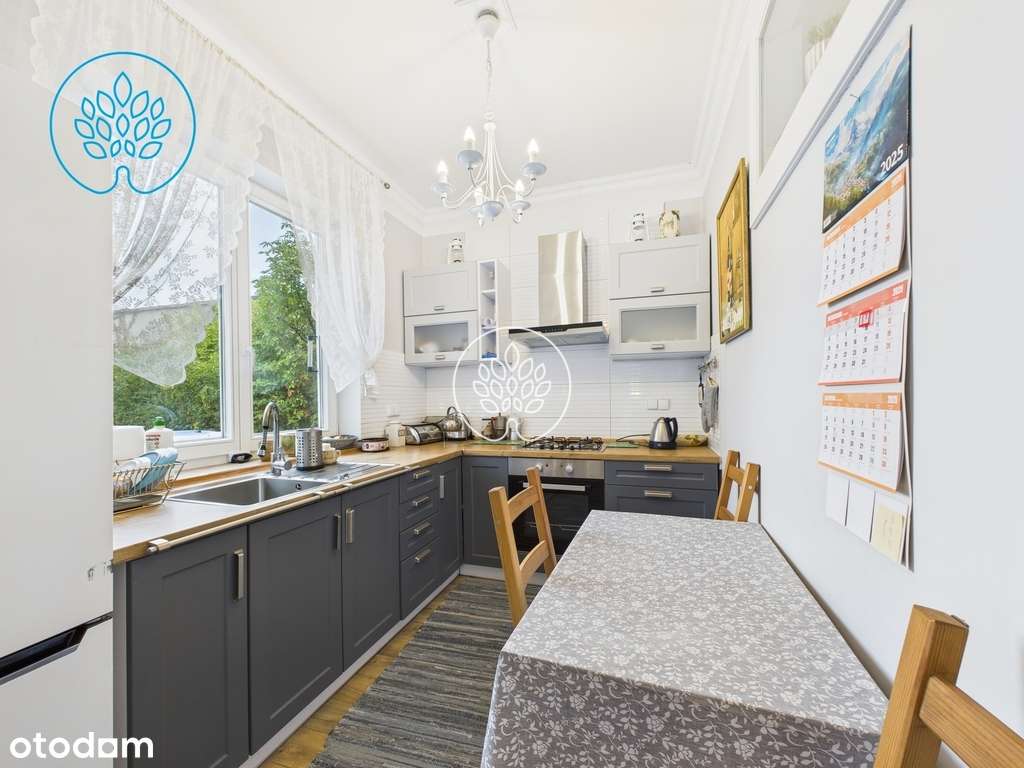 Klimatyczny dom / Centrum Tarczyna / Po remoncie-7