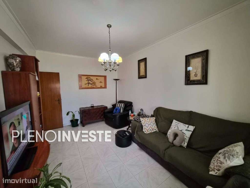 T3 em Corroios com arrecadação-10