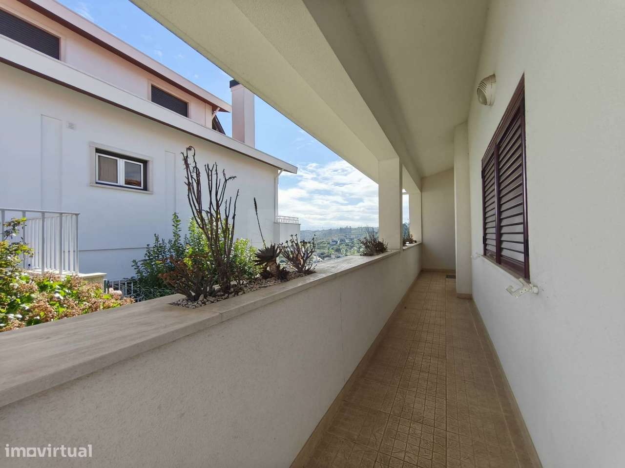 Moradia T6+3 c/ Piscina e Garagem - Coimbra-26