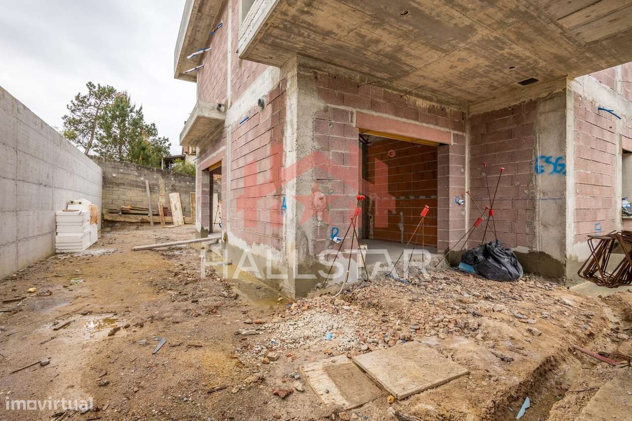 Moradia T4 / Em Construção / Ar Condicionado / Churrasqueira / Ansião - Grande imagem: 5/31