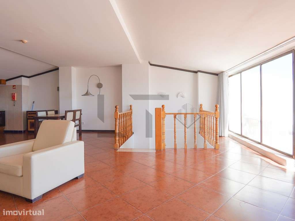 Apartamento T2+1 Duplex com Terraço para Venda em Albufeira, Algarve - Grande imagem: 4/47