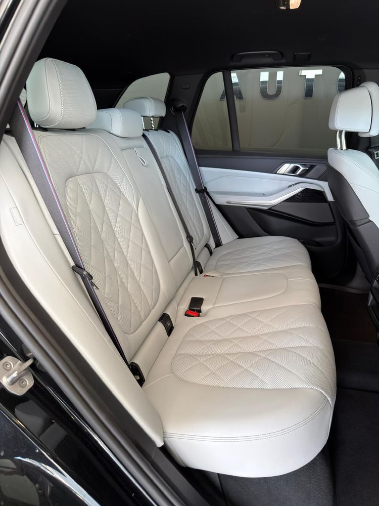 Bmw X5 M Pro Iconic Glow Pakiet Innowacji Pakiet Comfort Salon Polska FV23%
