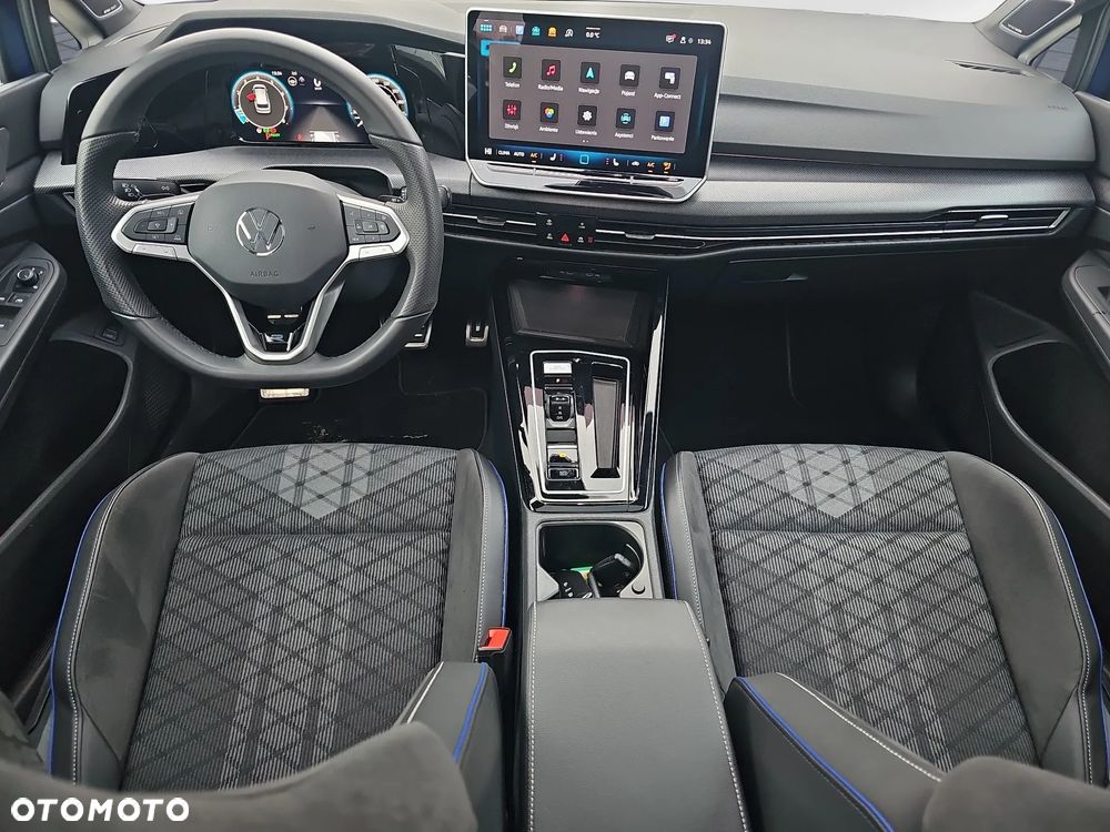 REZERWACJA FV23%, R-Line 1.5 eTSI mHEV 150KM, Salon Polska, ASO, 1 wł.