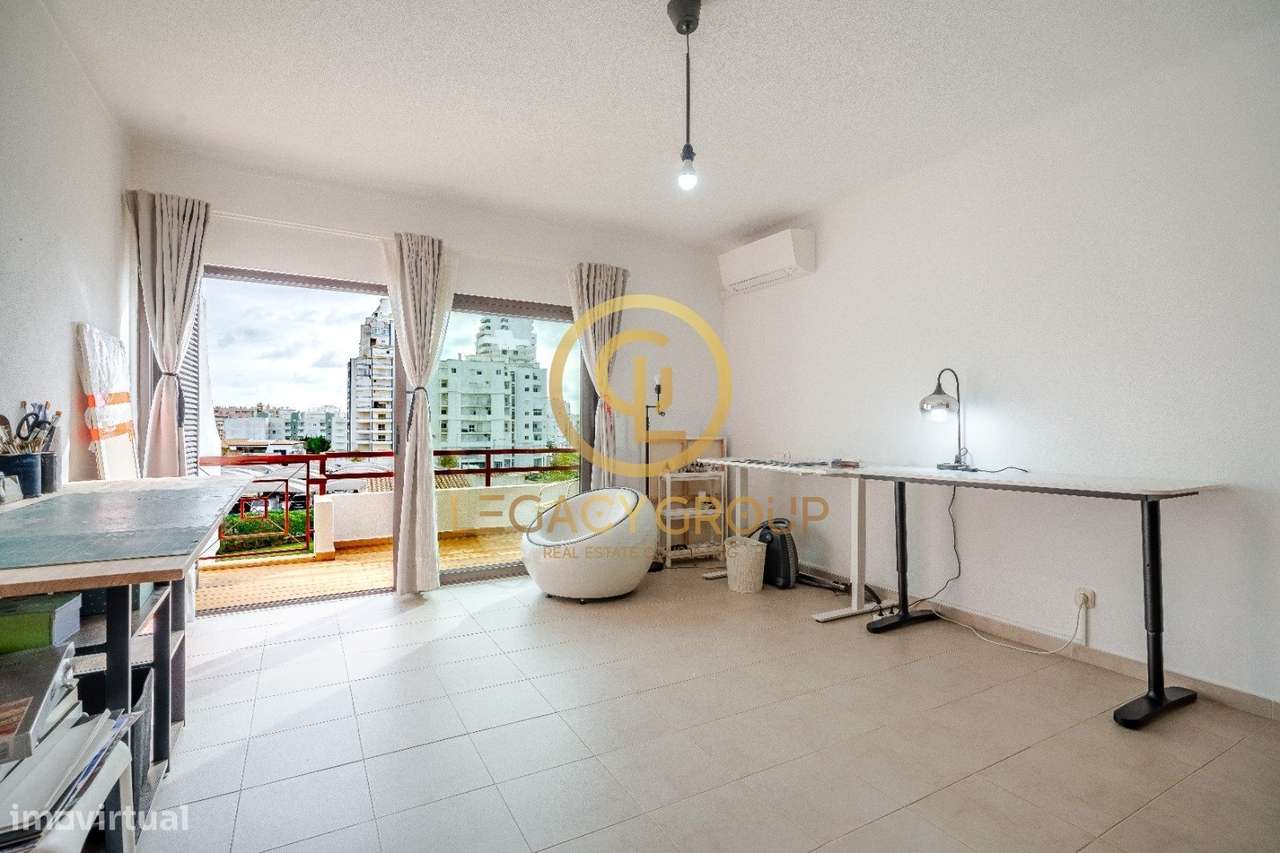 Apartamento T2 Com Piscina e estacionamento em Armação de Pera-23