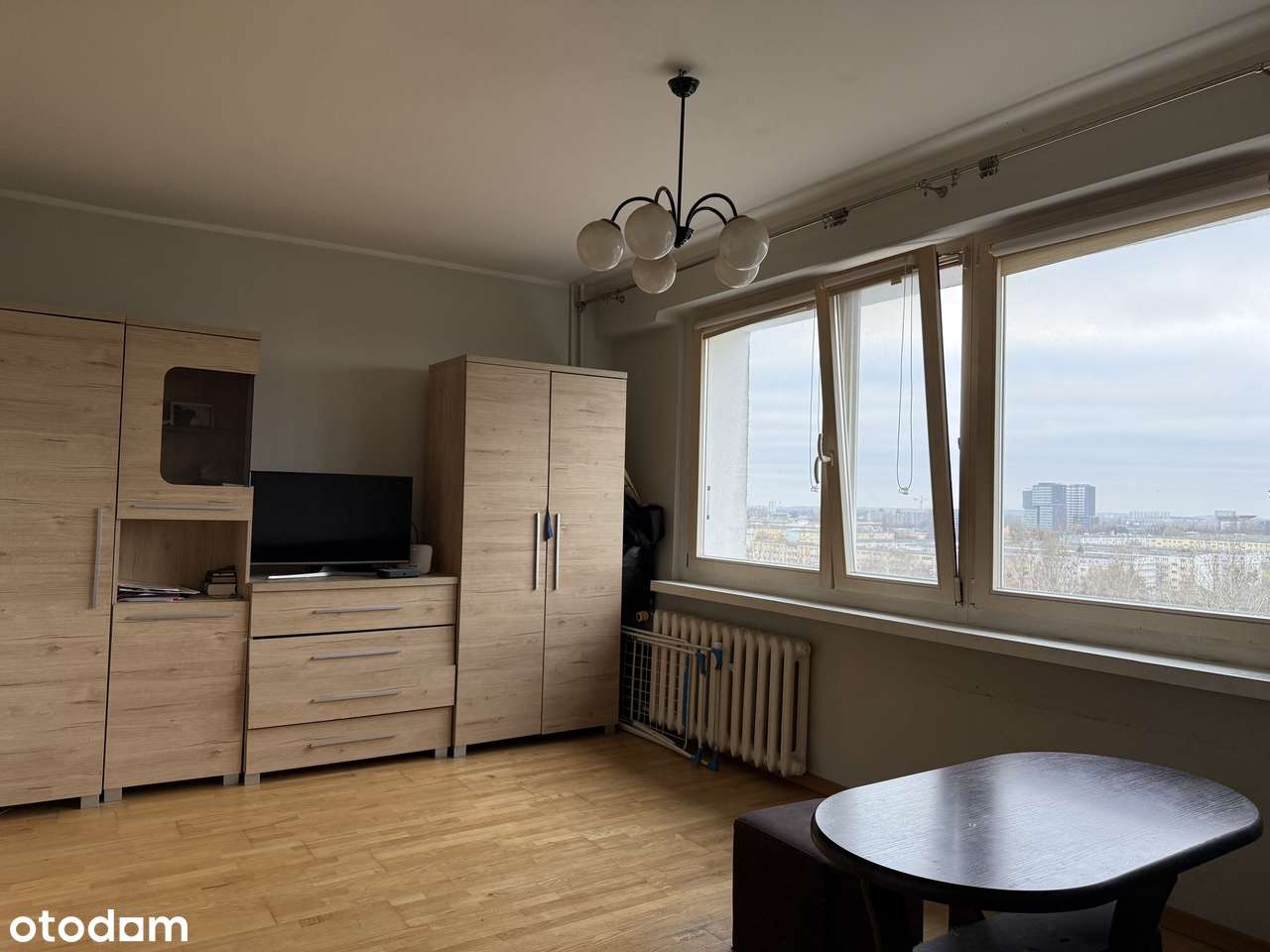 Kawalerka z osobną kuchnią i ładnym widokiem - Pełny obrazek: 3/9