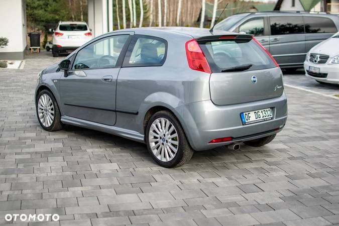 Fiat Grande Punto 1.4 16V Sport - 17