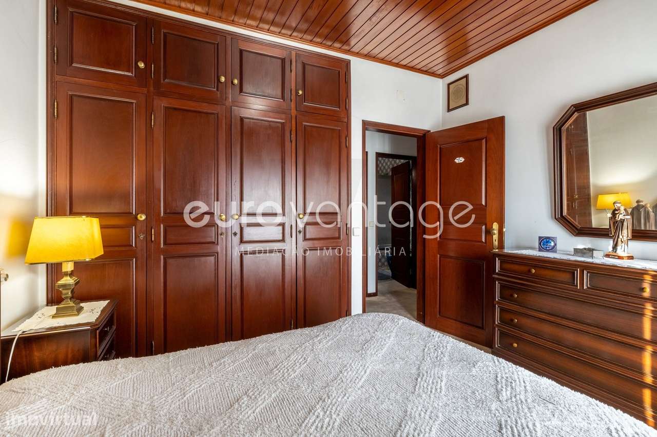 MORADIA T8 NO CENTRO DE LEIRIA-34