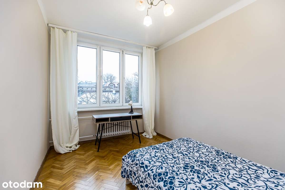 Słoneczne z loggią przy Dietla | Winda, parking, świetna lokalizacja!-9