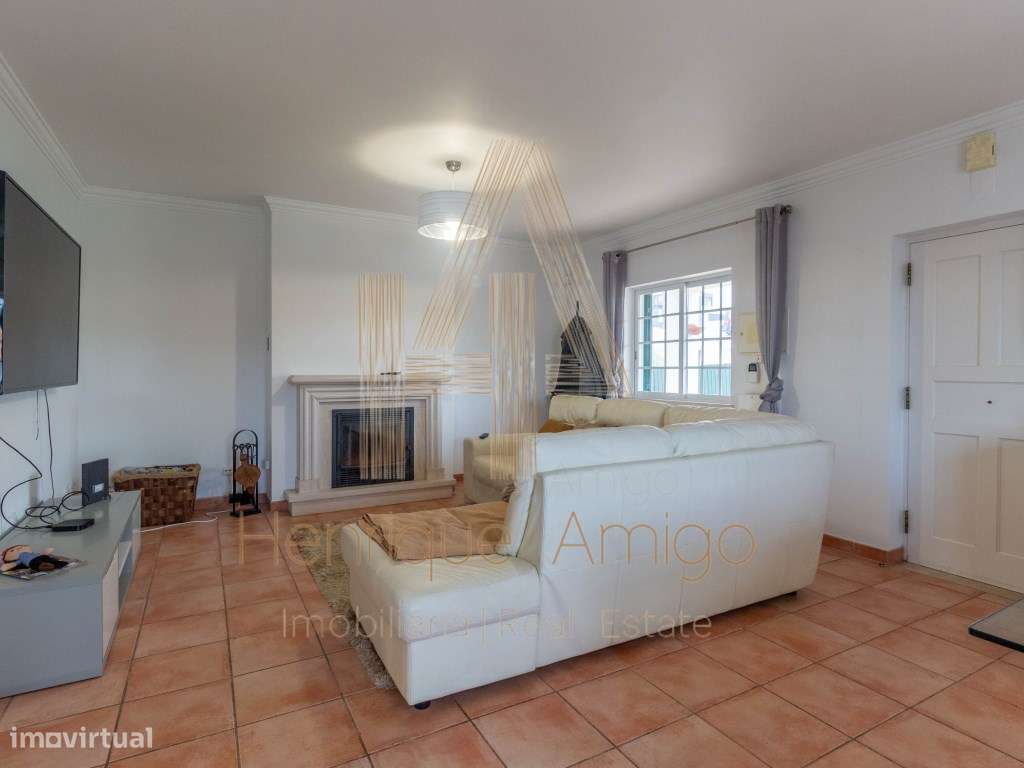 Moradia T4 isolada com piscina - Grande imagem: 5/34