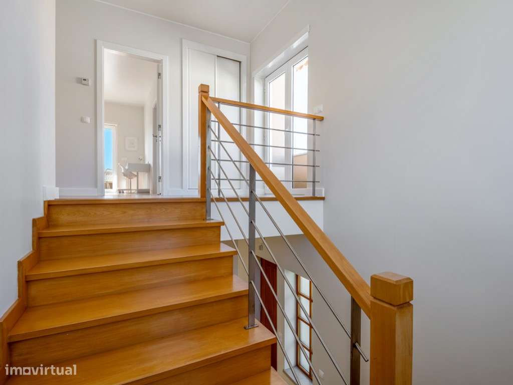 Moradia T3 com piscina, jardim, garagem e vista no Praia d'el Rey B...-23