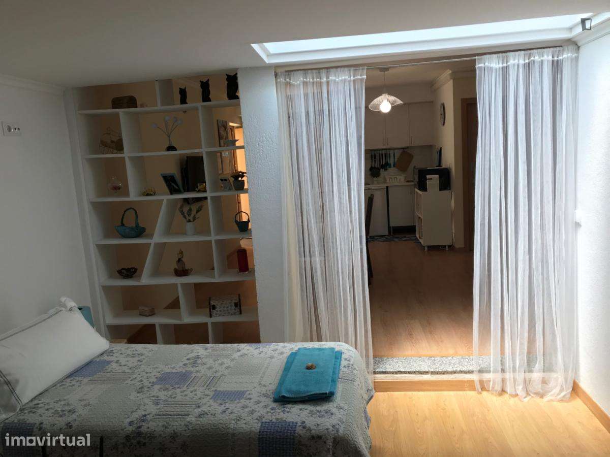Apartamento com 1 quartos - localizado em Lisbon - Grande imagem: 5/7