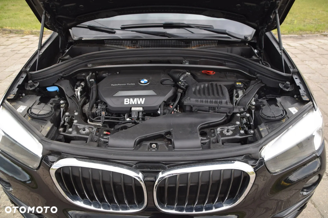 BMW X1 sDrive18d - 17