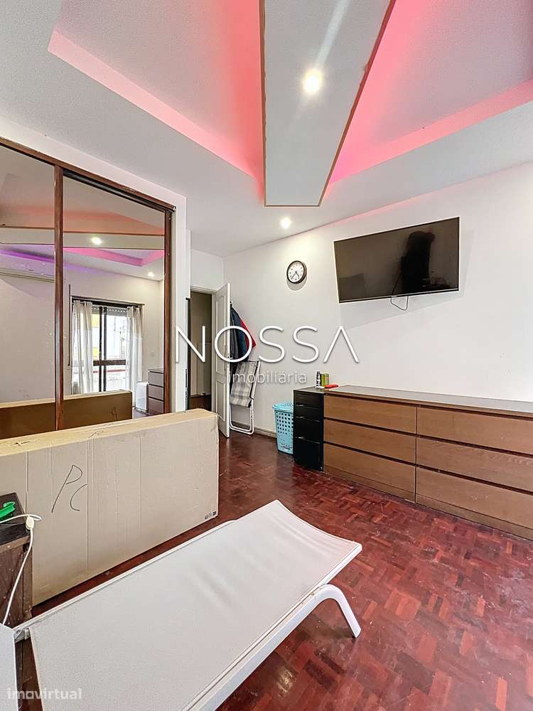 Espetacular T2 no coração da Baixa da Banheira-16