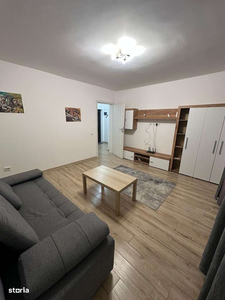 3 Camere Decomandat - Metrou Aparatori - Loc Parcare inclus - Imagine principală: 2/18