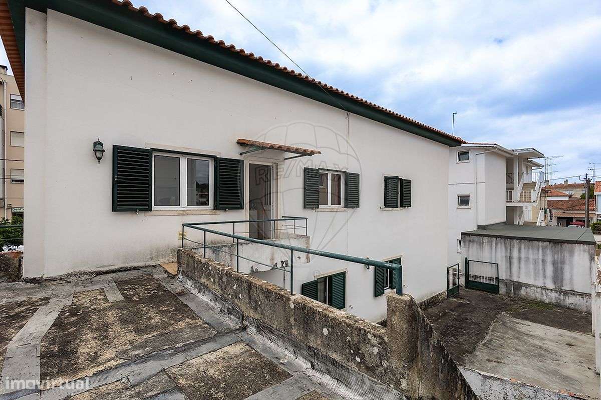 Moradia T6 para venda - Grande imagem: 3/32