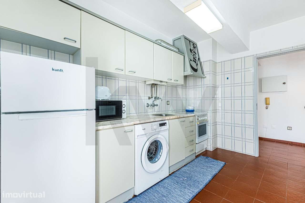 Apartamento T1 bem no Centro de Armação de Pêra - Algarve-13