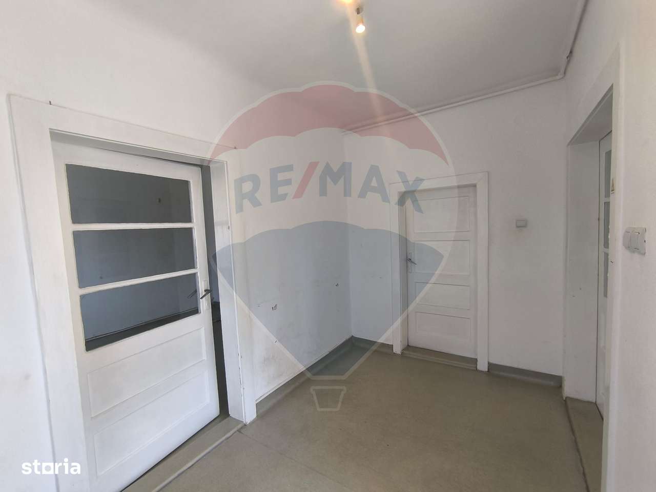 Casă cu 2 camere de închiriat în Gheorgheni - Imagine principală: 5/20