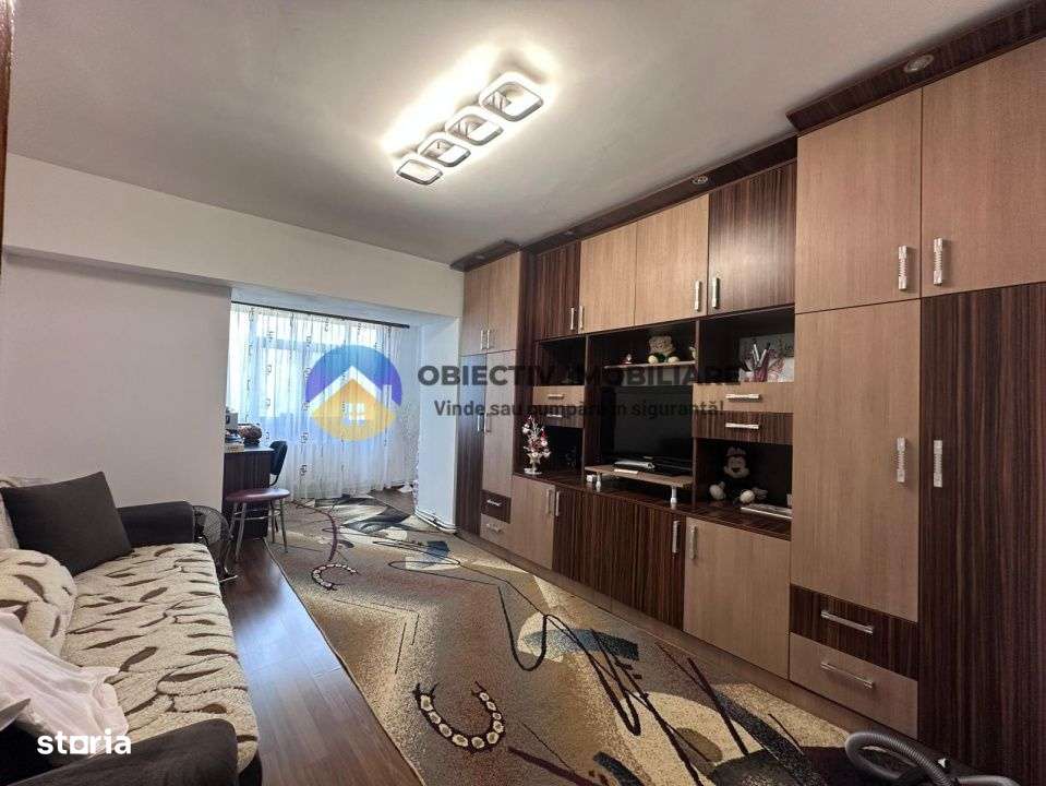 Apartament 3 camere de vanzare – Bulevardul General Dascalescu, Piat - Imagine principală: 2/19
