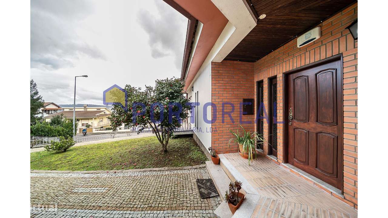 Moradia Geminada T3 - Penafiel-43