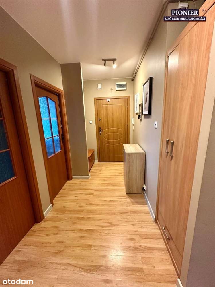 Komfortowy Apartament Blisko Las I Sklepy-13