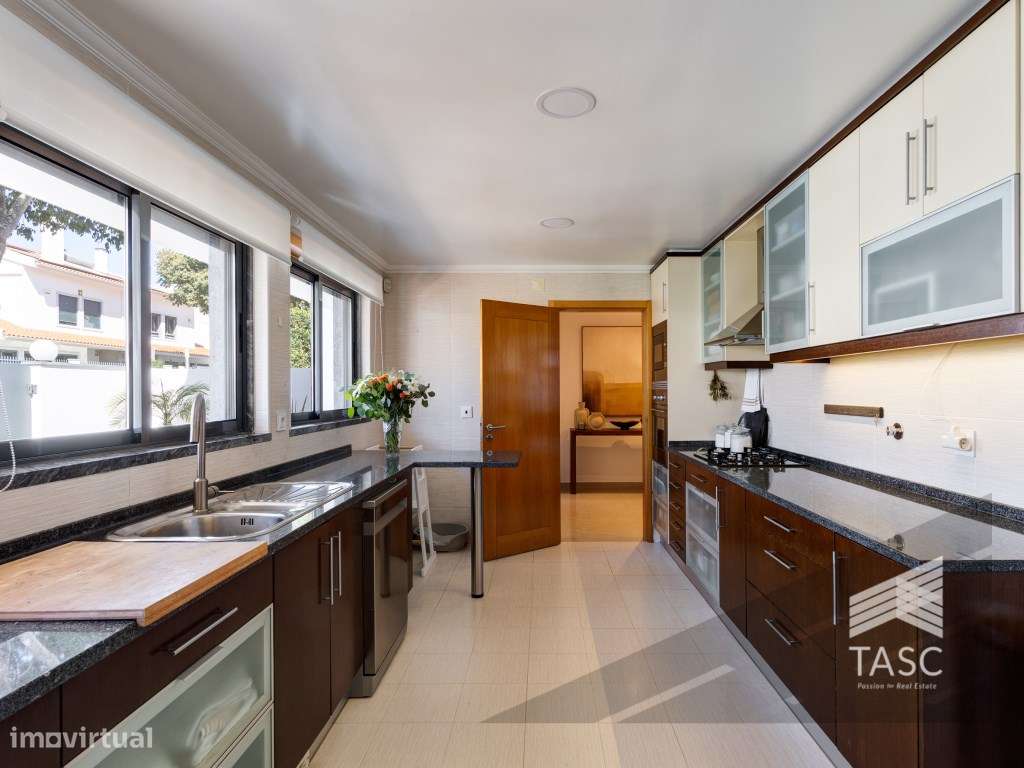 Moradia Geminada em Bicesse-13