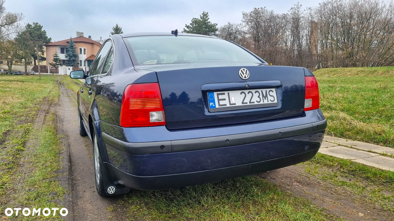 Volkswagen Passat 1.8T - 5