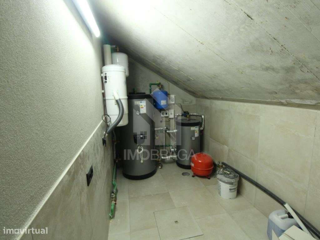 Moradia de Gaveto T3 Nova com 3 Suites | Pronta a Habitar | S. Pedr...-43