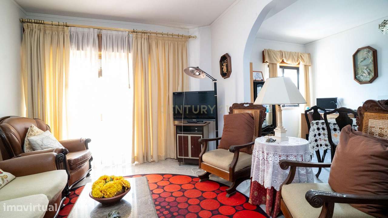 ✨ Apartamento T3/4 com elevador e vista para o Castelo de Tomar ✨ - Grande imagem: 5/35