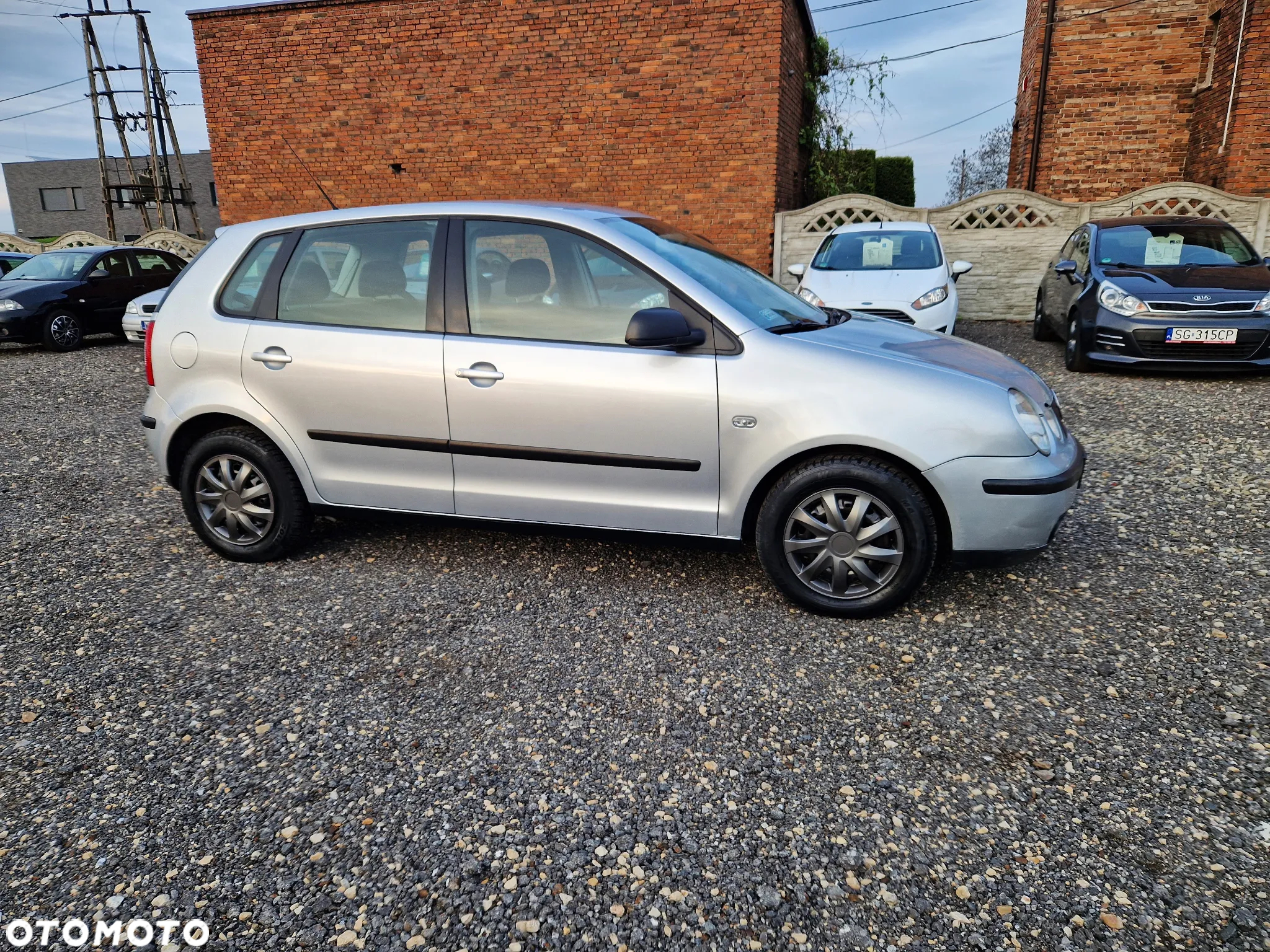 Volkswagen Polo - 5