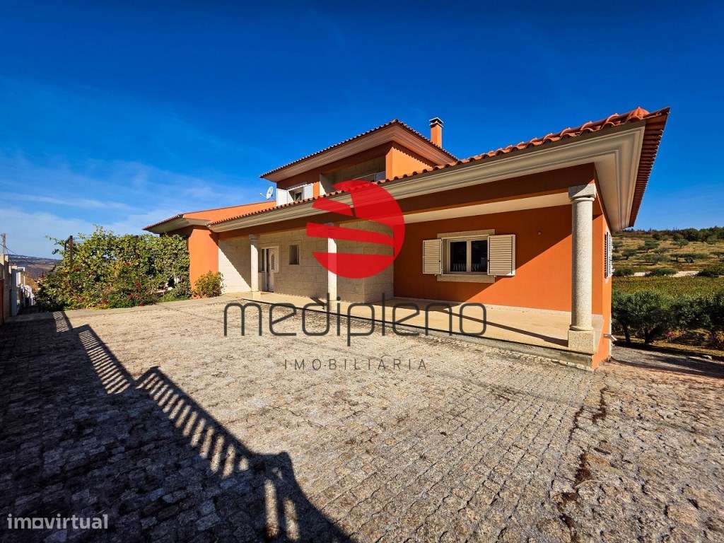 MORADIA T3 C/ GARAGEM E TERRENO - Grande imagem: 3/29