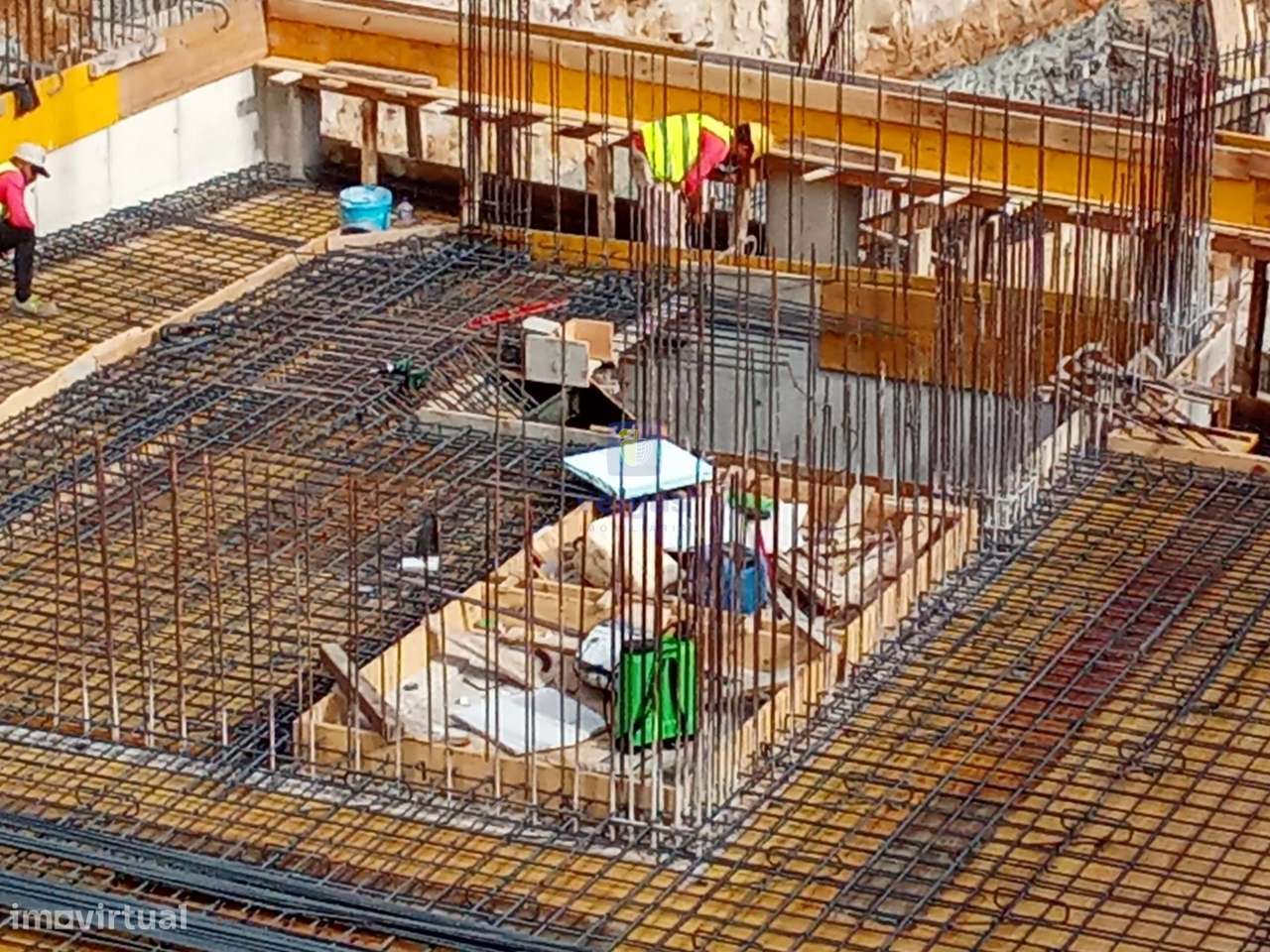 Última Unidade Disponível -Empreendimento–Nova Construção em Fitares,-4