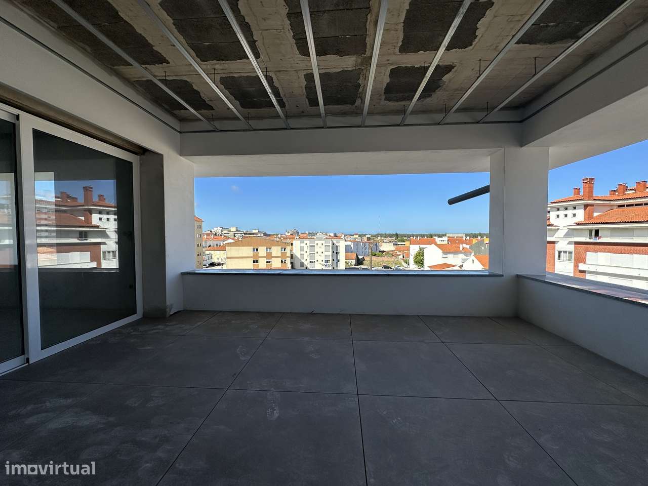 T3 Duplex, em construção, junto à rodoviária. Vende o construtor-5