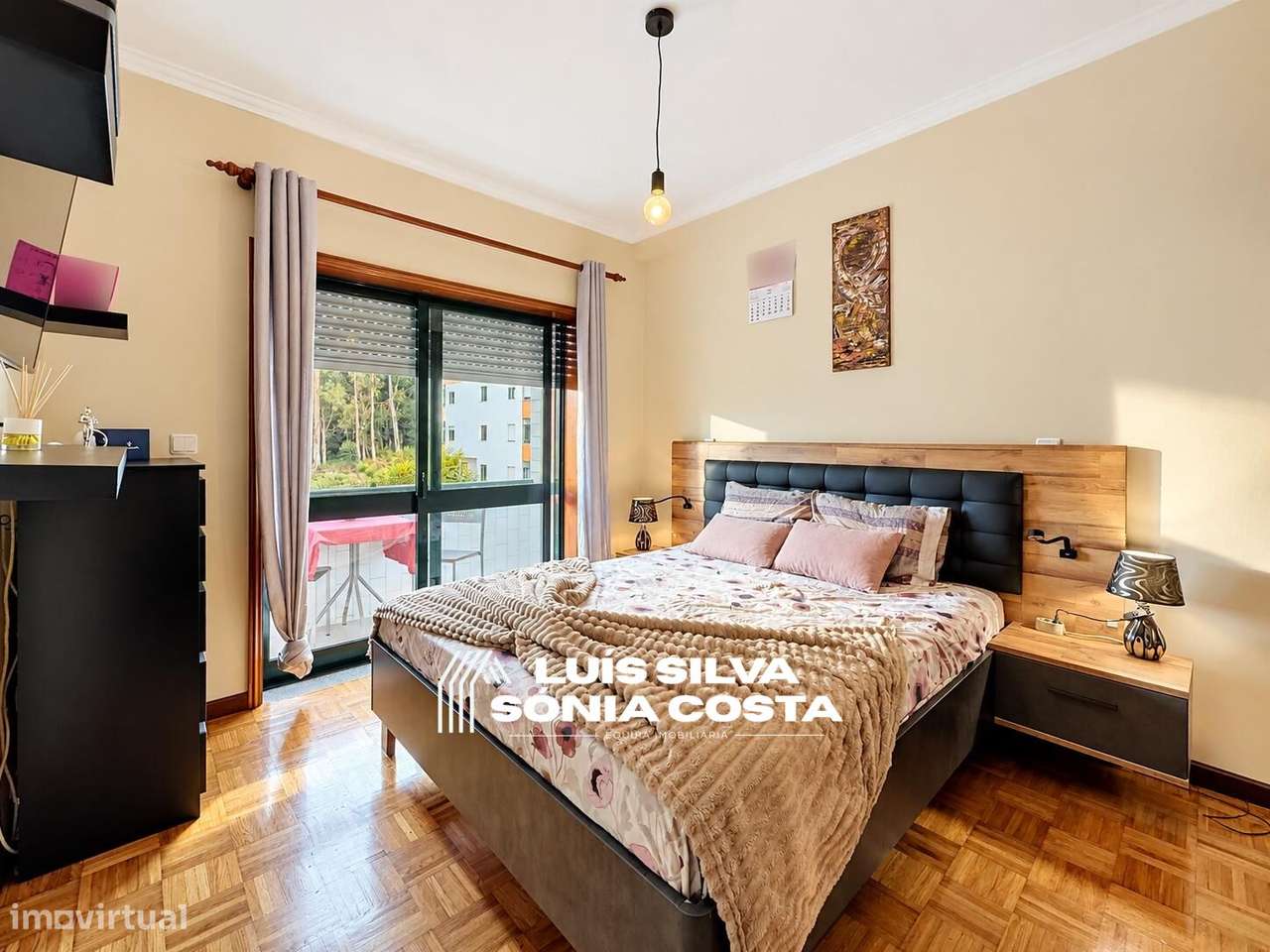 Apartamento T2+1 c/ Garagem Fechada & Duas Varandas | Santa Maria...-19