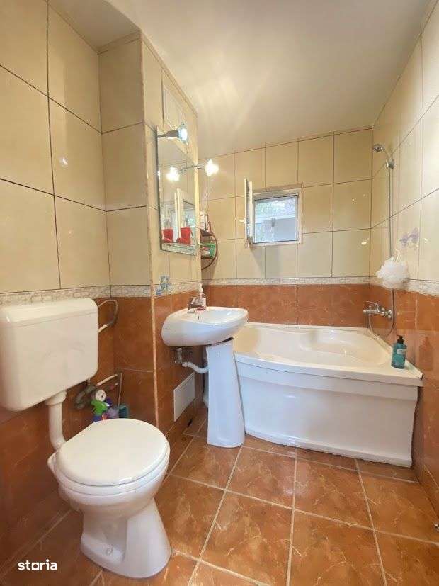 Vand ap 3 cam, Gavana, langa Spitalul Judetean, 81 mp, 110000 euro-7